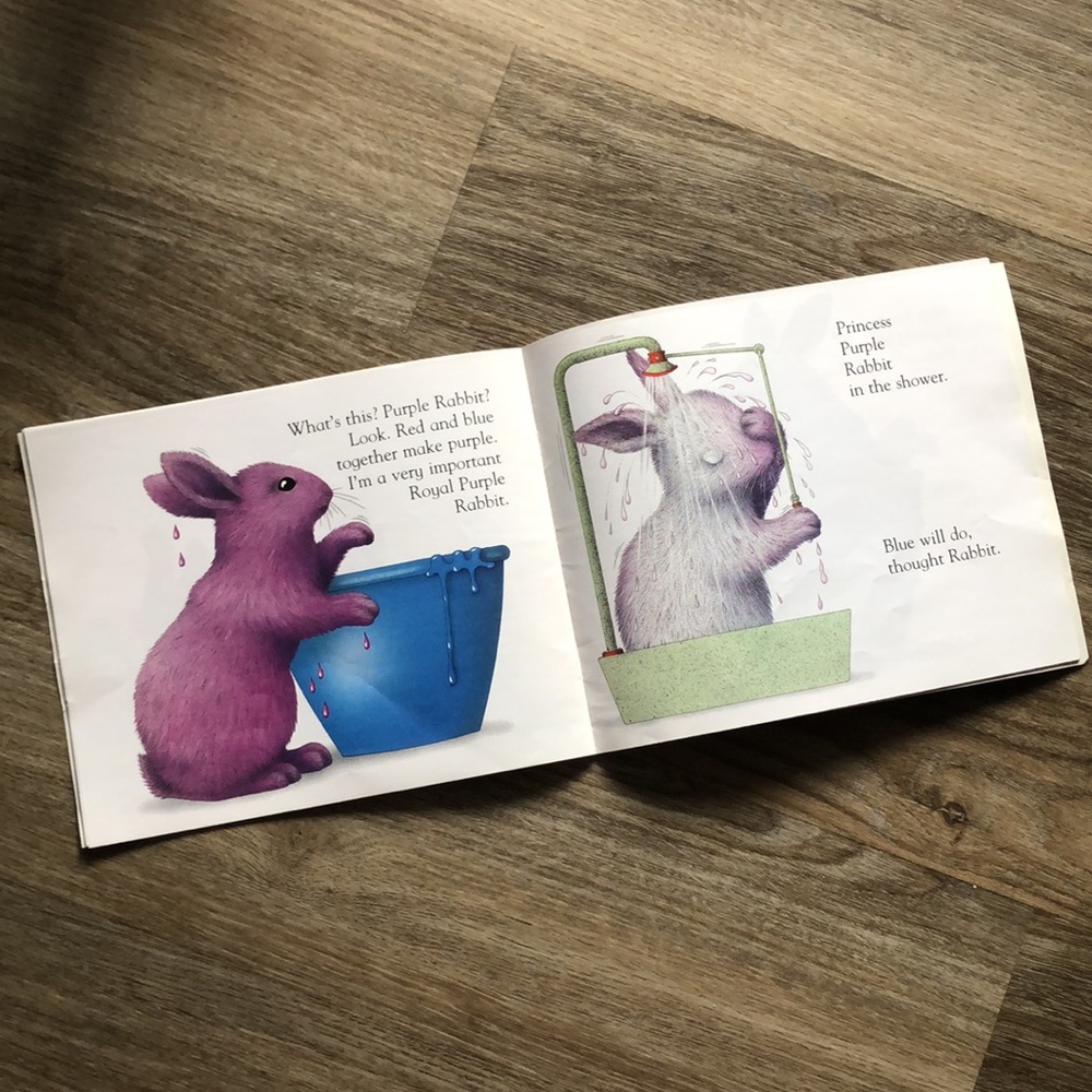 ❤️$3 White Rabbit's Color Book 1995 - Picture 12 of 16